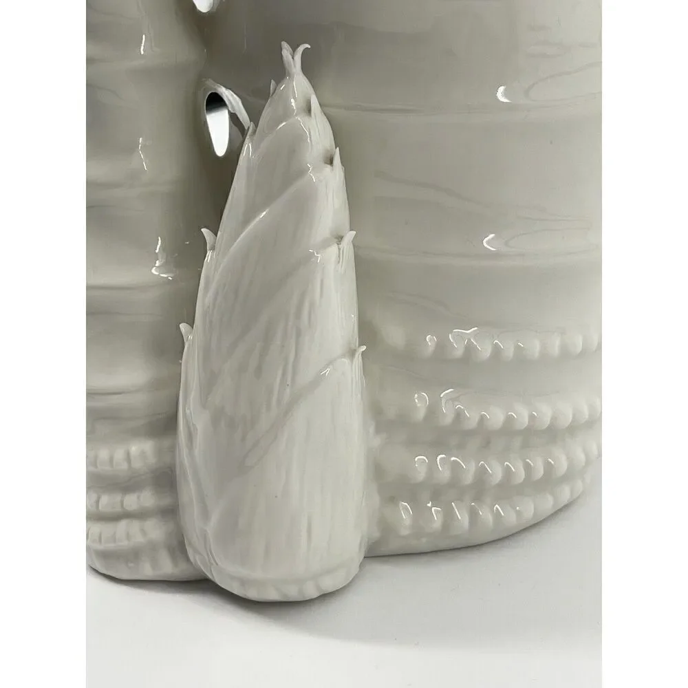 VTG Porcelain Asian Vase Vessel Bamboo Design White Blanc de Chine Glossy 10in
